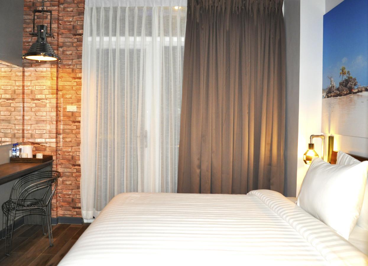 จีคิว พลาซา Hotel กาลิโบ ภายนอก รูปภาพ